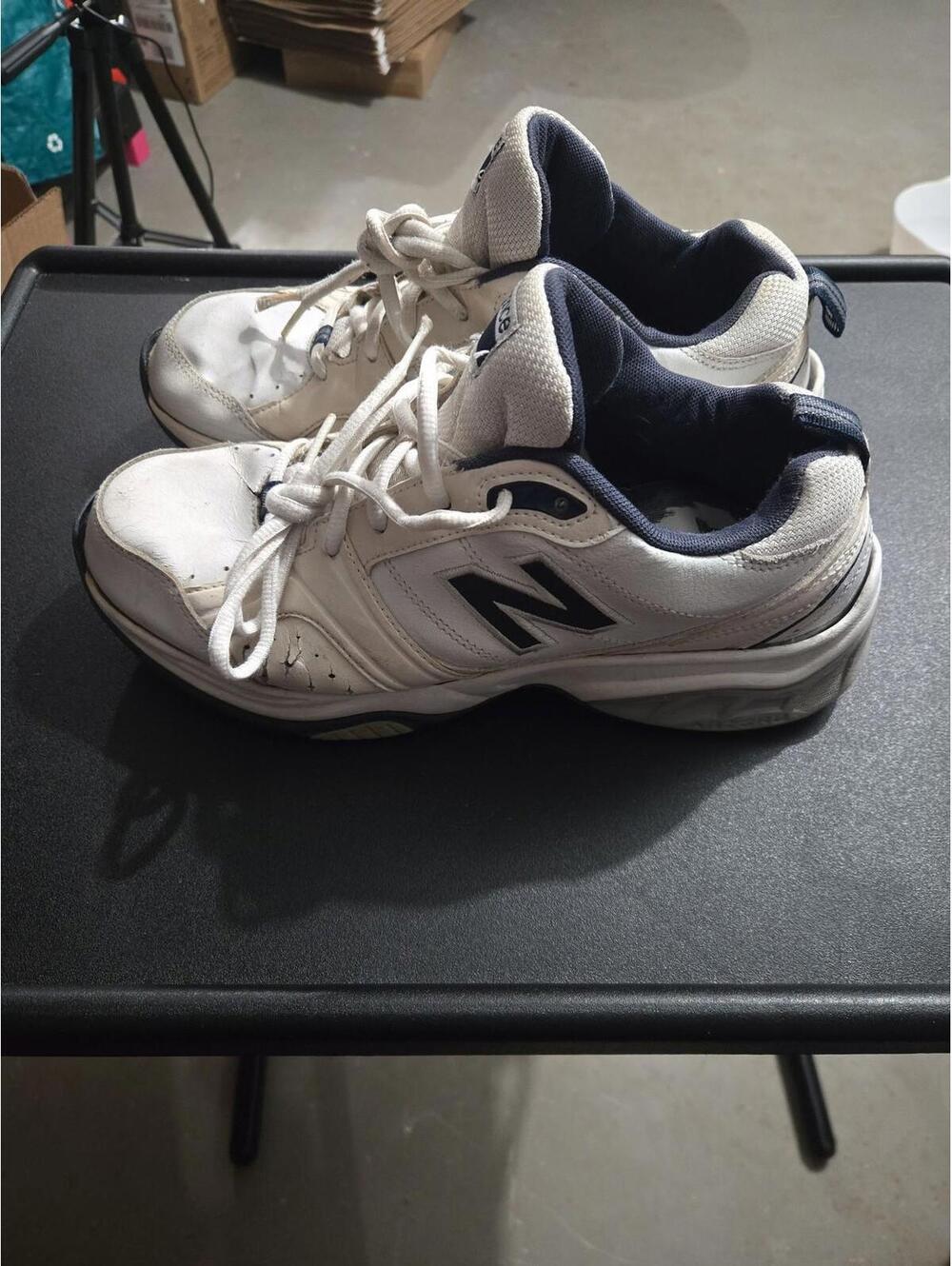 New Balance 623 Men's Training Shoes White/Navy Size 8 - Picture 2 of 7
